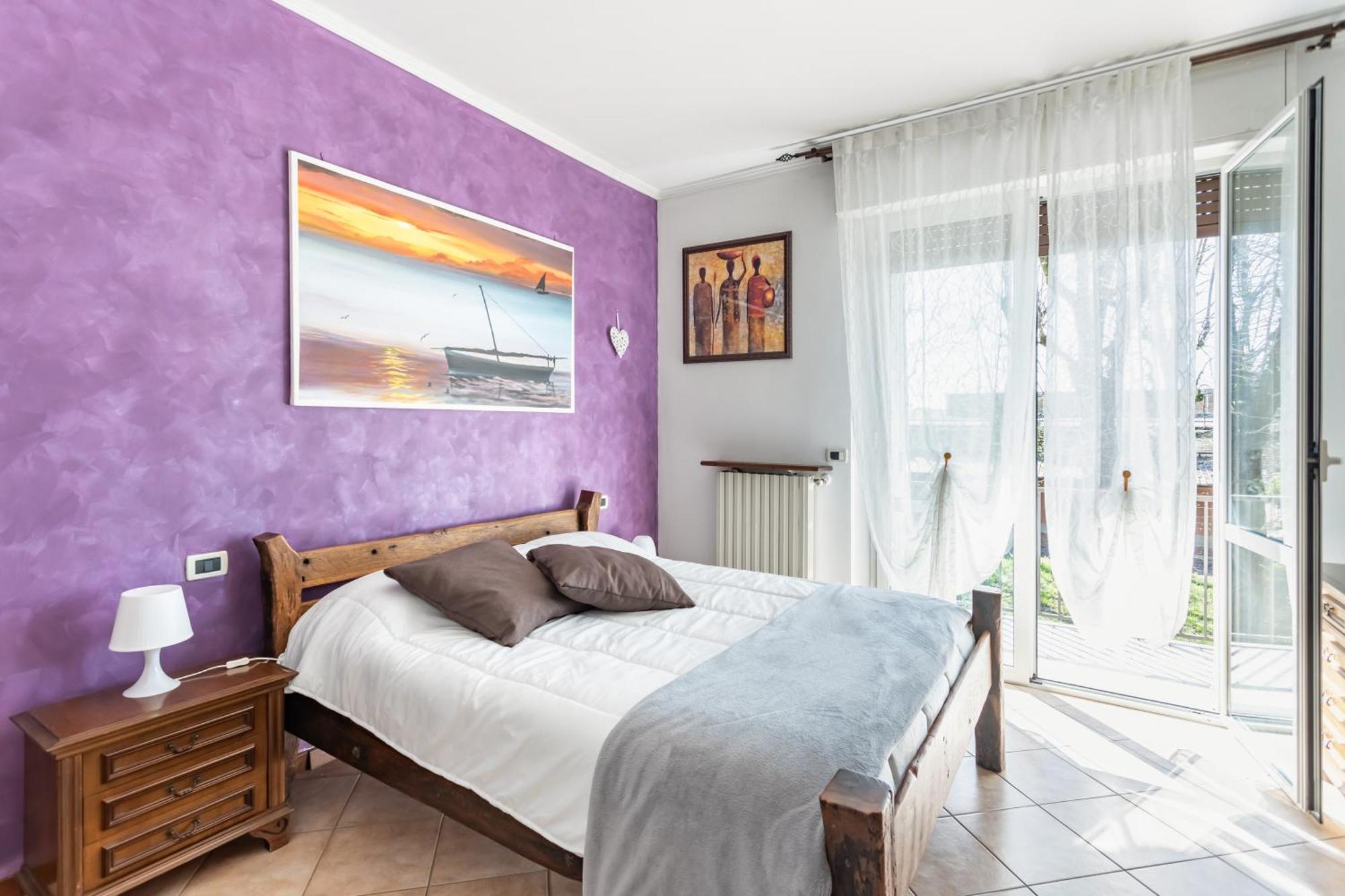 Apartment Lilly House - Travaco Siccomario - By Host4u San Martino Siccomario
